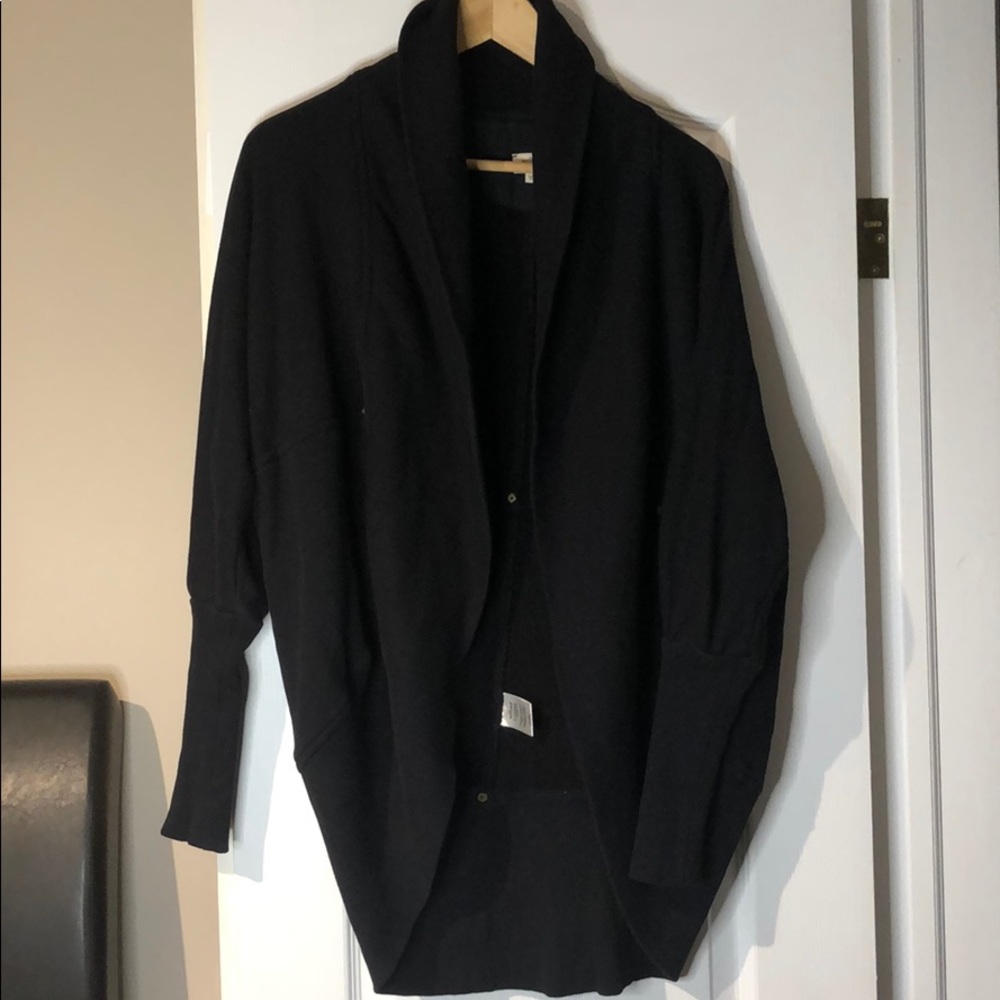 Aritzia Wilfred cardigan sweater